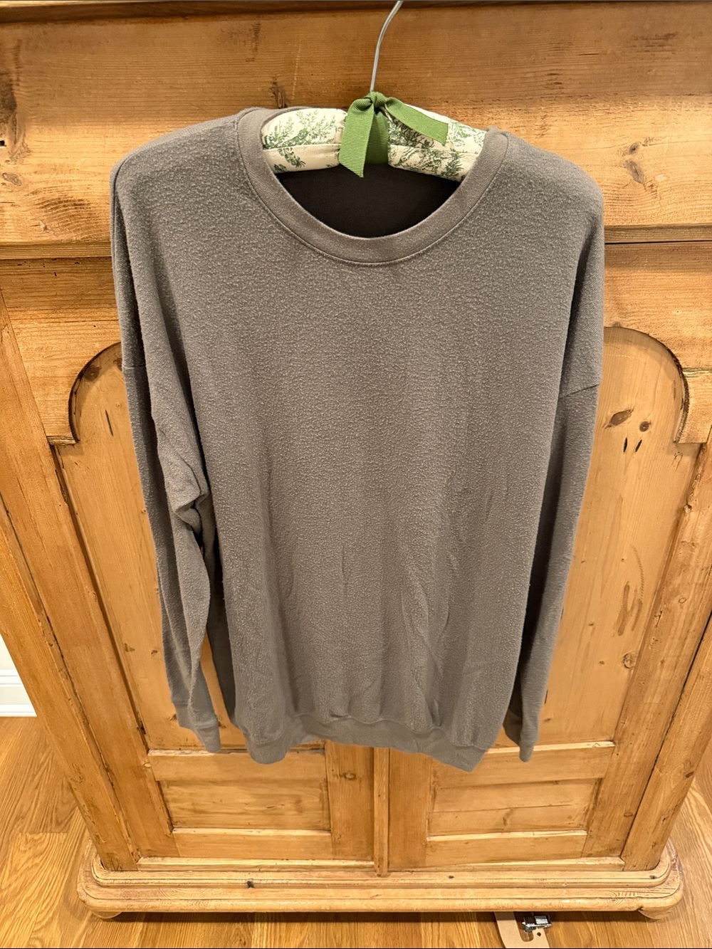 Alo Set - Sweatshirt and sweatpants